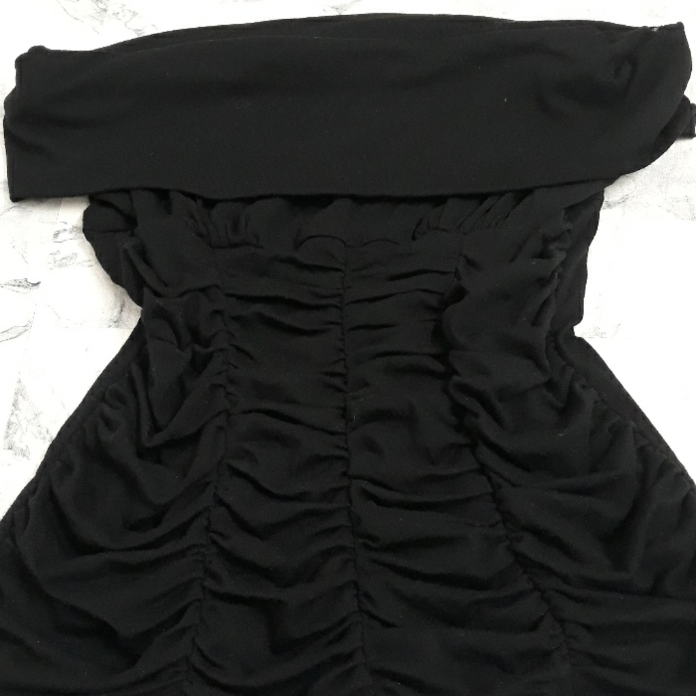 Ruched off the shoulder XOXO sexy top